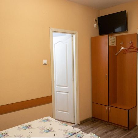 אודורהיו סקוייסק Hotel Tranzit מראה חיצוני תמונה