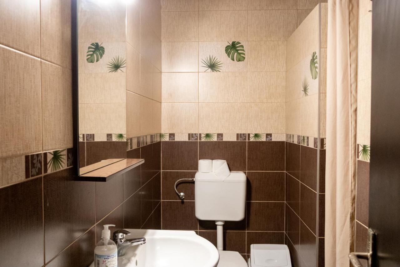 אודורהיו סקוייסק Hotel Tranzit מראה חיצוני תמונה