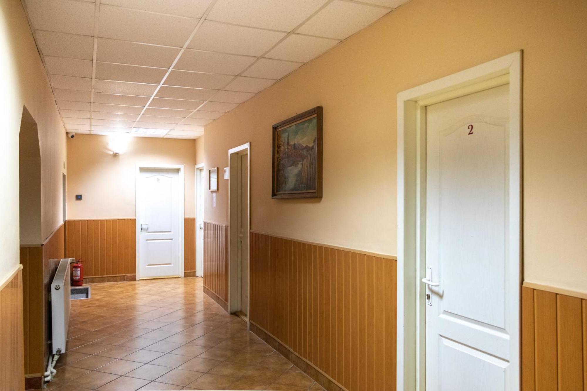 אודורהיו סקוייסק Hotel Tranzit מראה חיצוני תמונה