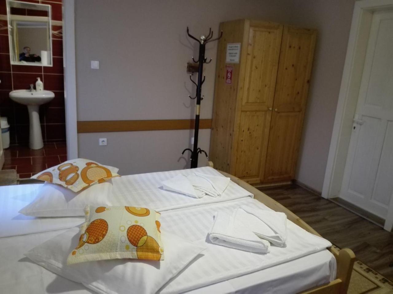 אודורהיו סקוייסק Hotel Tranzit מראה חיצוני תמונה
